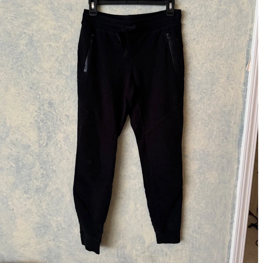 Alo Yoga Urban Moto Jogger Sweatpants Black High Waist Stretch Drawstring